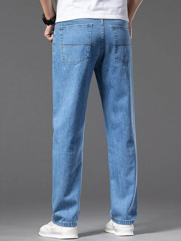 Men's Straight-Leg Jeans